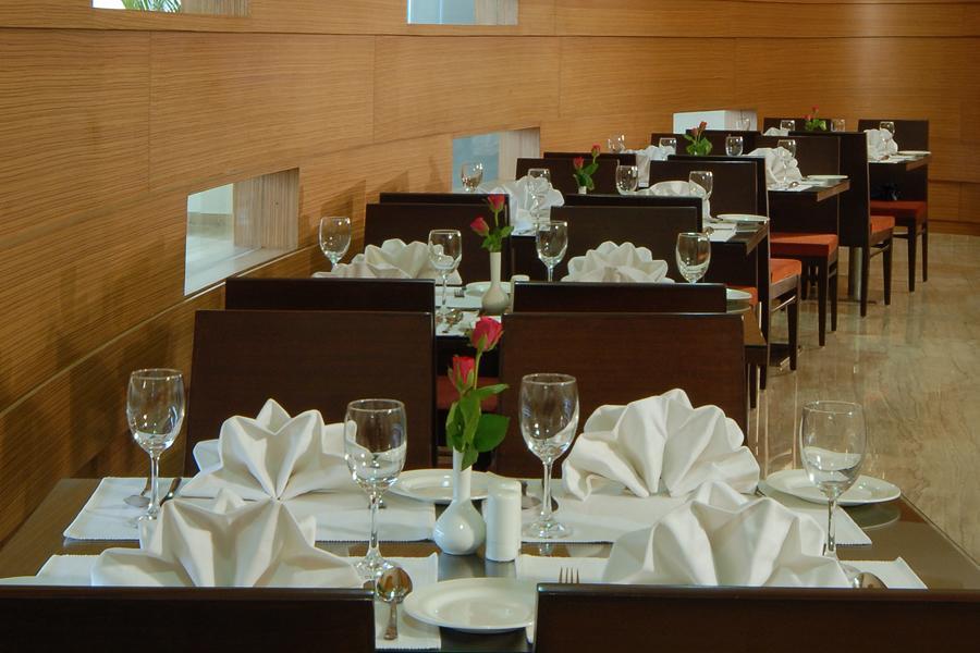 Hotel Sewa Grand Faridabad Luaran gambar